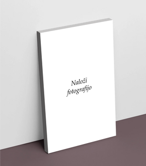 pokončna_canvas_mockup_brown